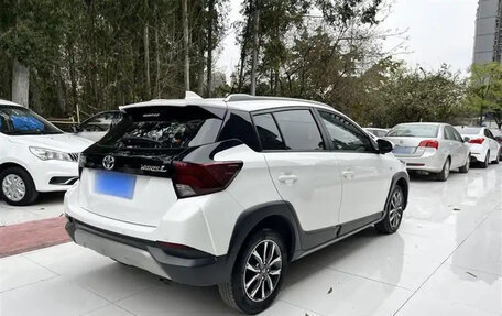 Toyota Yaris XP150 рестайлинг, 2022 год, 1 340 000 рублей, 5 фотография