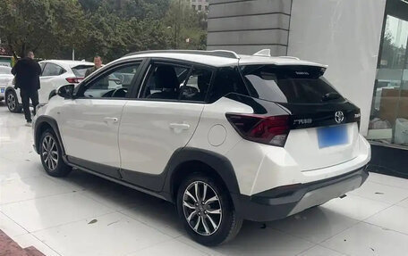 Toyota Yaris XP150 рестайлинг, 2022 год, 1 340 000 рублей, 6 фотография