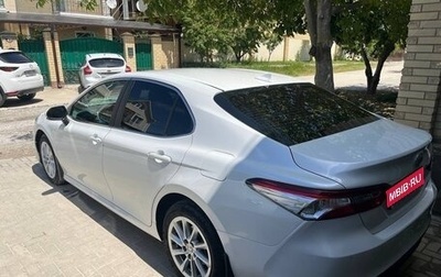 Toyota Camry, 2021 год, 3 200 000 рублей, 1 фотография
