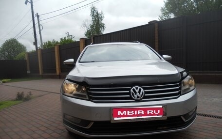 Volkswagen Passat B7, 2011 год, 925 000 рублей, 1 фотография