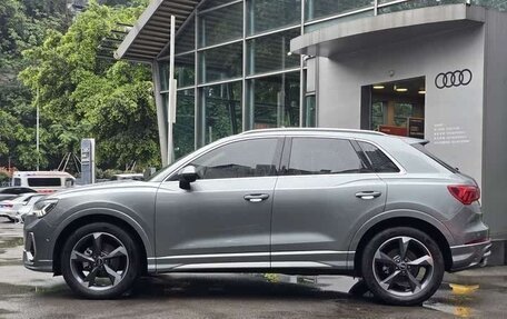 Audi Q3, 2022 год, 2 400 000 рублей, 4 фотография