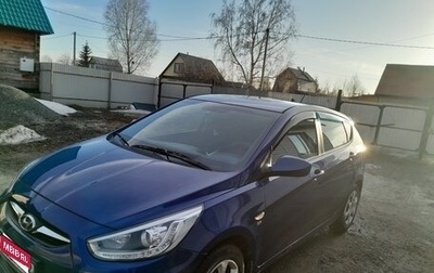 Hyundai Solaris II рестайлинг, 2013 год, 900 000 рублей, 1 фотография