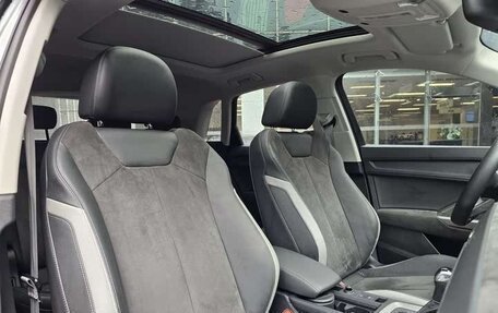Audi Q3, 2022 год, 2 400 000 рублей, 9 фотография