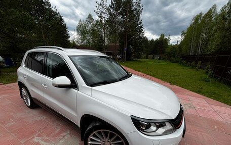 Volkswagen Tiguan I, 2011 год, 1 500 000 рублей, 1 фотография