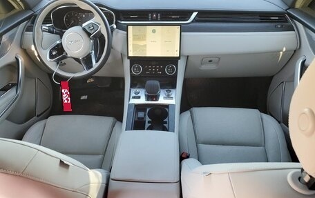 Jaguar F-Pace, 2022 год, 3 250 000 рублей, 8 фотография
