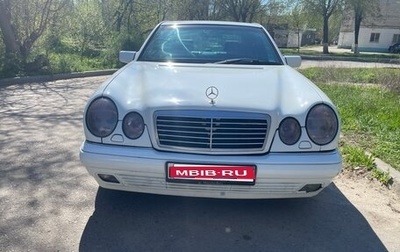 Mercedes-Benz E-Класс, 1997 год, 520 000 рублей, 1 фотография
