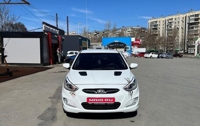 Hyundai Solaris II рестайлинг, 2013 год, 710 000 рублей, 1 фотография