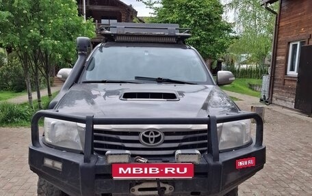 Toyota Hilux VII, 2013 год, 2 250 000 рублей, 1 фотография