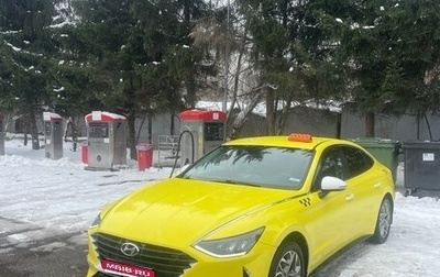 Hyundai Sonata VIII, 2021 год, 1 700 000 рублей, 1 фотография