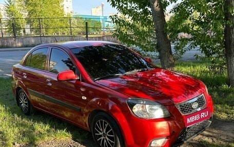 KIA Rio II, 2007 год, 420 000 рублей, 1 фотография