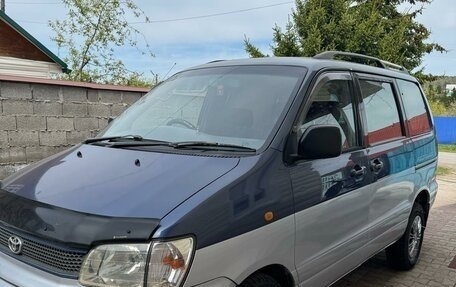 Toyota Town Ace III, 1999 год, 850 000 рублей, 3 фотография