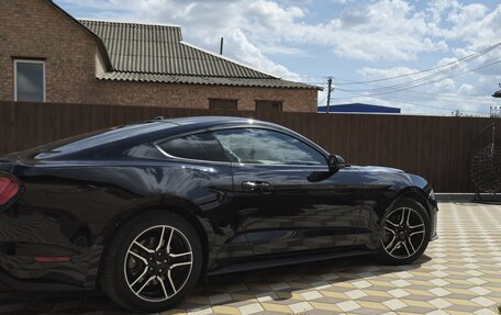 Ford Mustang VI рестайлинг, 2019 год, 3 000 000 рублей, 6 фотография
