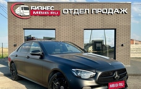 Mercedes-Benz E-Класс, 2021 год, 5 500 000 рублей, 1 фотография