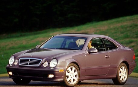 Mercedes-Benz CLK-Класс, 2000 год, 500 000 рублей, 1 фотография
