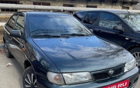 Nissan Almera, 1998 год, 210 000 рублей, 1 фотография