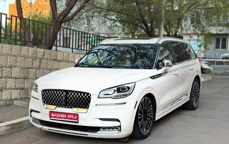 Lincoln Aviator II, 2020 год, 5 400 000 рублей, 1 фотография