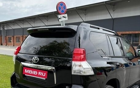 Toyota Land Cruiser Prado 150 рестайлинг 2, 2013 год, 2 830 000 рублей, 5 фотография