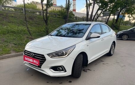 Hyundai Solaris II рестайлинг, 2019 год, 1 640 000 рублей, 6 фотография