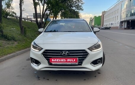 Hyundai Solaris II рестайлинг, 2019 год, 1 640 000 рублей, 7 фотография