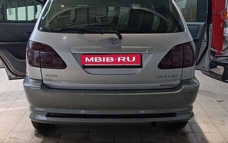 Toyota Harrier, 1998 год, 1 200 000 рублей, 3 фотография
