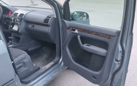 Volkswagen Touran III, 2007 год, 750 000 рублей, 7 фотография