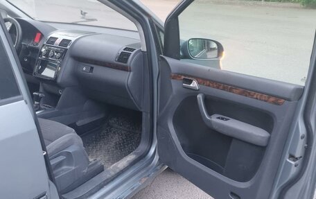 Volkswagen Touran III, 2007 год, 750 000 рублей, 13 фотография