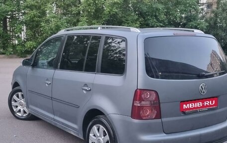 Volkswagen Touran III, 2007 год, 750 000 рублей, 9 фотография