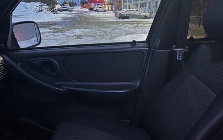 Chevrolet Niva I рестайлинг, 2007 год, 46 000 рублей, 7 фотография