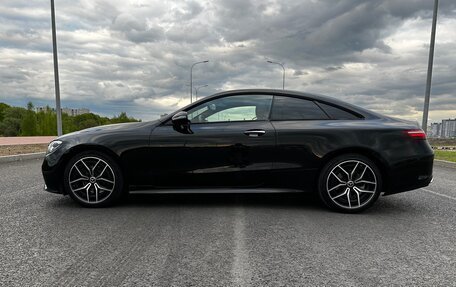 Mercedes-Benz E-Класс, 2020 год, 6 200 000 рублей, 3 фотография