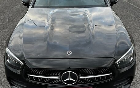Mercedes-Benz E-Класс, 2020 год, 6 200 000 рублей, 7 фотография