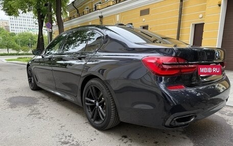 BMW 7 серия, 2017 год, 2 800 000 рублей, 3 фотография