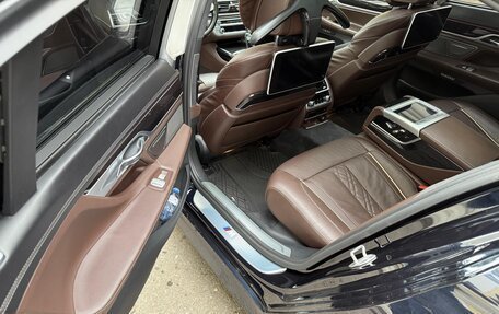 BMW 7 серия, 2017 год, 2 800 000 рублей, 7 фотография