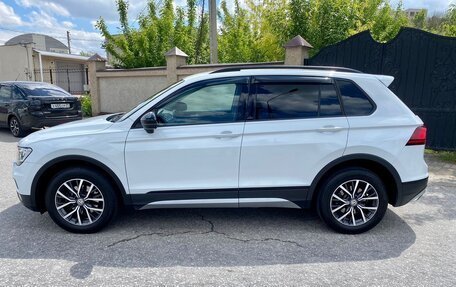 Volkswagen Tiguan II, 2018 год, 2 210 000 рублей, 4 фотография