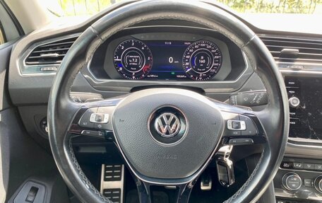 Volkswagen Tiguan II, 2018 год, 2 210 000 рублей, 11 фотография