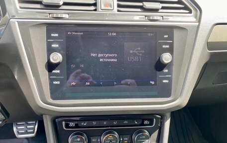 Volkswagen Tiguan II, 2018 год, 2 210 000 рублей, 12 фотография