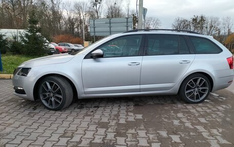 Skoda Octavia, 2019 год, 1 650 000 рублей, 4 фотография