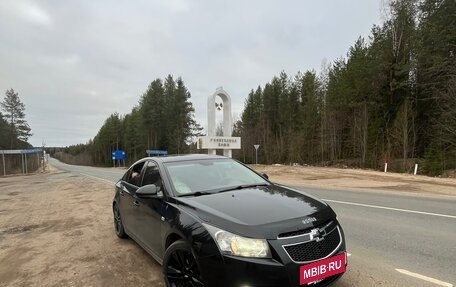 Chevrolet Cruze II, 2011 год, 850 000 рублей, 4 фотография
