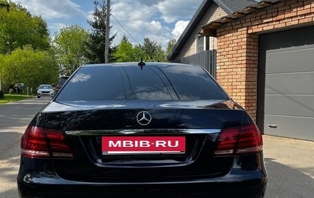 Mercedes-Benz E-Класс, 2014 год, 2 500 000 рублей, 4 фотография