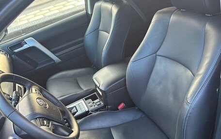 Toyota Land Cruiser Prado 150 рестайлинг 2, 2020 год, 6 300 000 рублей, 14 фотография