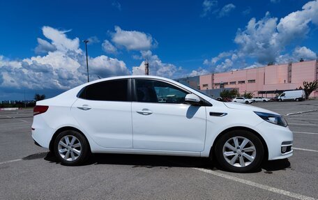 KIA Rio III рестайлинг, 2016 год, 1 030 000 рублей, 4 фотография