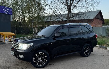 Toyota Land Cruiser 200, 2011 год, 3 450 000 рублей, 2 фотография