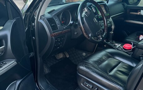 Toyota Land Cruiser 200, 2011 год, 3 450 000 рублей, 12 фотография