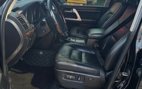 Toyota Land Cruiser 200, 2011 год, 3 450 000 рублей, 24 фотография
