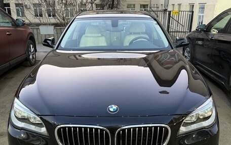 BMW 7 серия, 2014 год, 2 650 000 рублей, 3 фотография