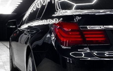 BMW 7 серия, 2014 год, 2 650 000 рублей, 11 фотография