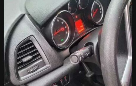 Opel Astra J, 2013 год, 690 000 рублей, 13 фотография