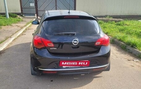 Opel Astra J, 2013 год, 690 000 рублей, 5 фотография