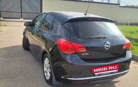 Opel Astra J, 2013 год, 690 000 рублей, 11 фотография
