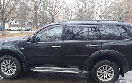 Mitsubishi Pajero Sport II рестайлинг, 2013 год, 1 570 000 рублей, 4 фотография