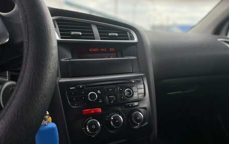 Citroen C4 II рестайлинг, 2011 год, 536 000 рублей, 24 фотография